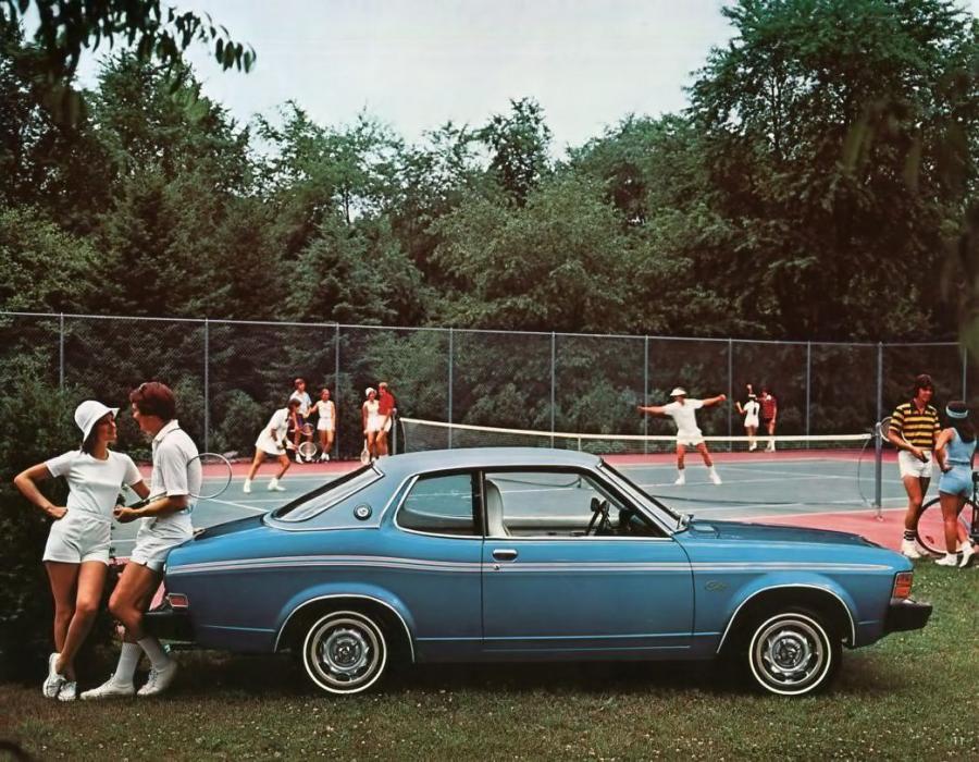  Dodge Colt Carousel 2-Door Hardtop 1977 года  (фото 1 из 1)